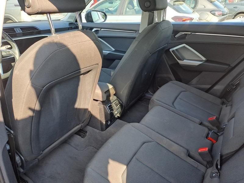 Audi Q3 35 2.0 tdi Business Advanced quattro s-tronic