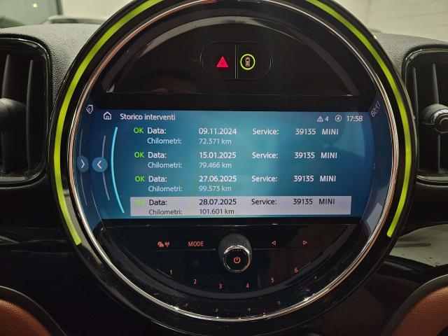 MINI Cooper D Countryman Mini Countryman F60 2020 2.0 Untamed auto