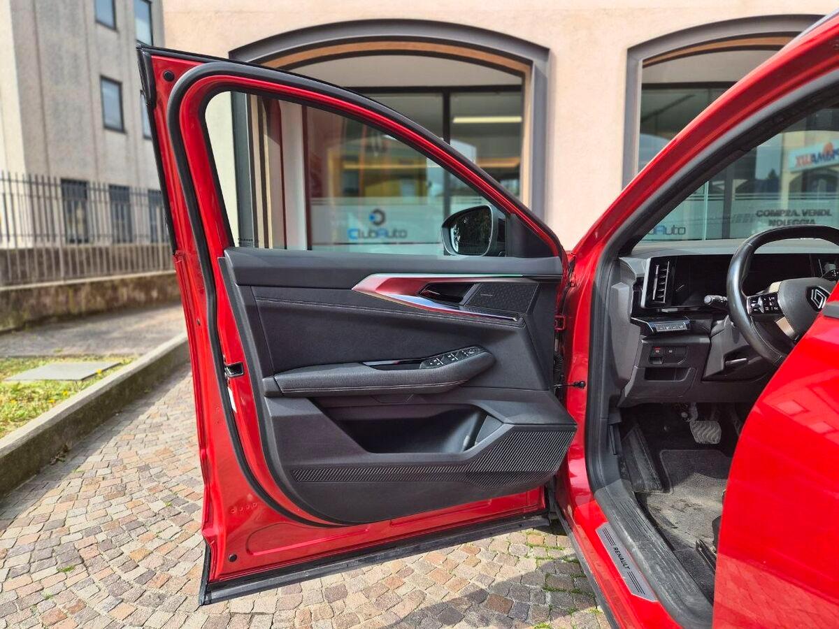 Renault Austral 1.2 E-Tech full hybrid Iconic Esprit Alpine 200cv auto