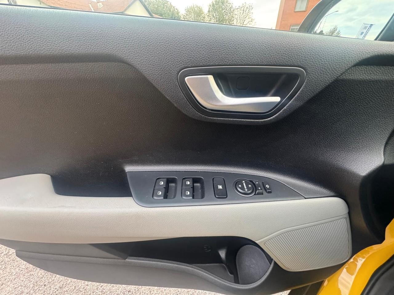 Kia Stonic 1.4 MPI EcoGPL Energy