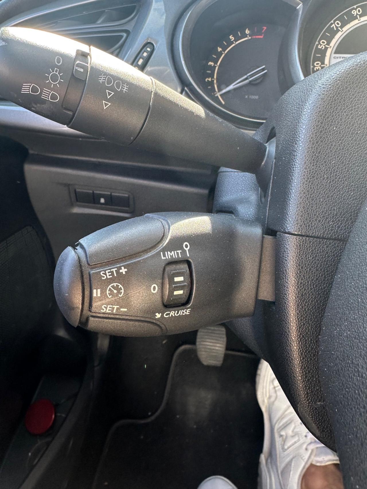 CITROEN C3 1.2 EXCLUSIVE /TETTO/NAVI/BI-ZONA