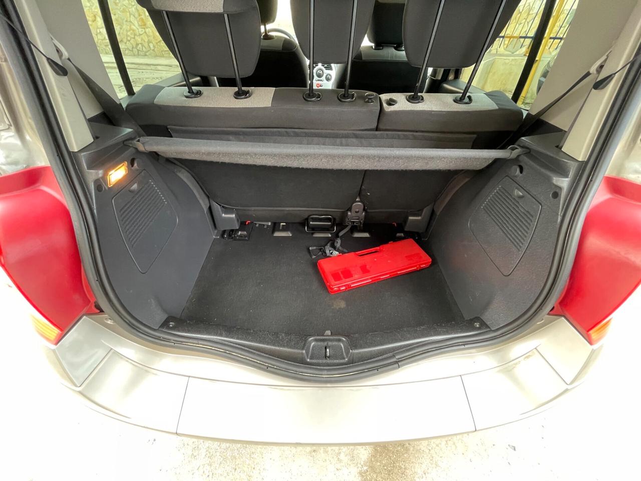 Renault Modus 1.5 dCi 85CV Gran Confort