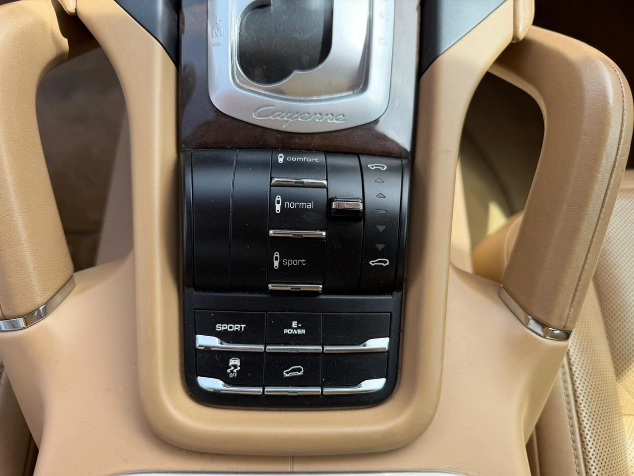 Porsche Cayenne 3.0 S Hybrid