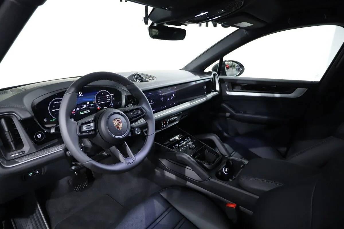 Porsche Cayenne III 2023 Coupe E-hybrid 470cv - PASM - Gancio - Matrix