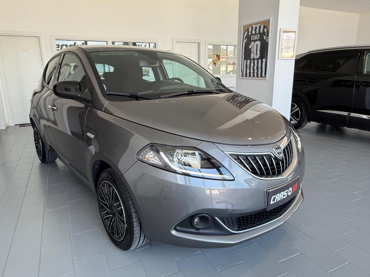 Lancia Ypsilon 1.0 FireFly 5 porte S&S Hybrid Ecochic Gold