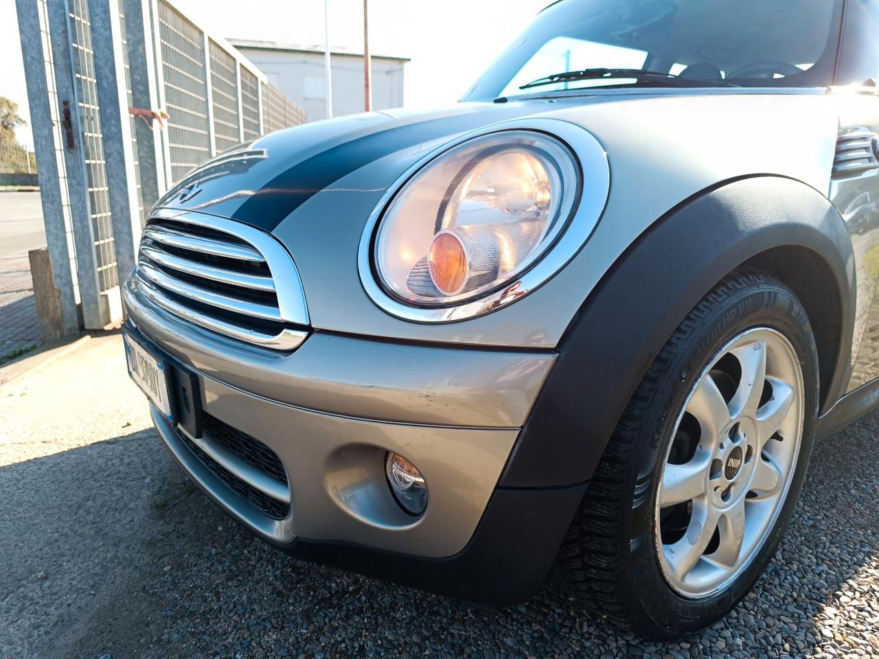 Mini Mini 1.6 16V Cooper D