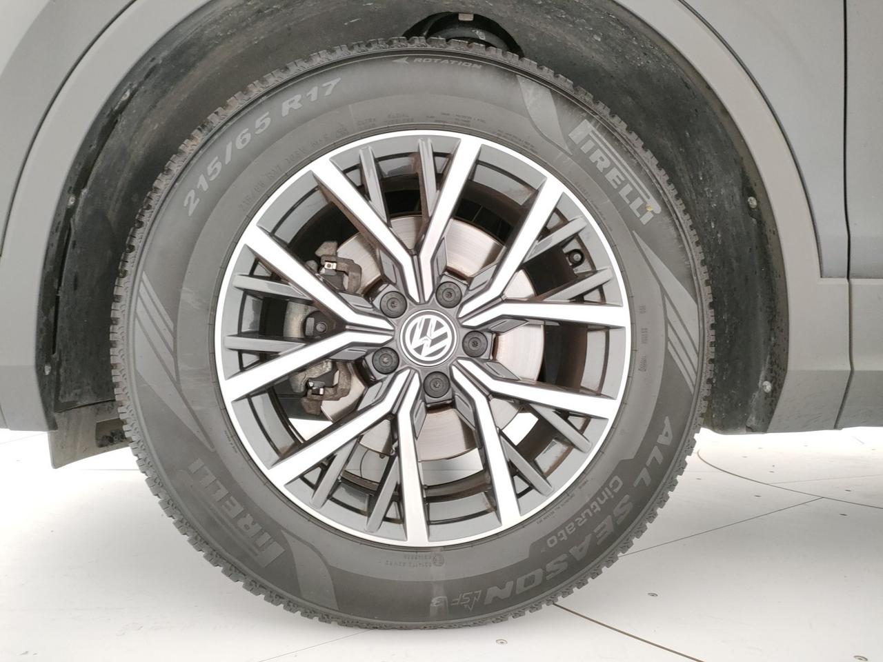 Volkswagen Tiguan 1.5 tsi business 150cv dsg
