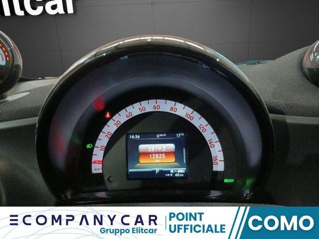 SMART ForTwo EQ black motion