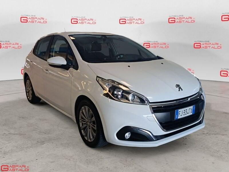 Peugeot 208 ALLURE PureTech 82cv GPL