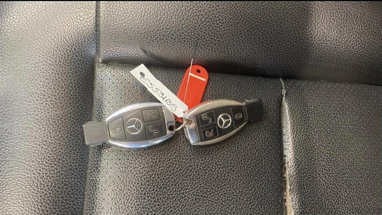 Mercedes-benz E 250 220 CDI BlueEFFICIENCY Avantgarde