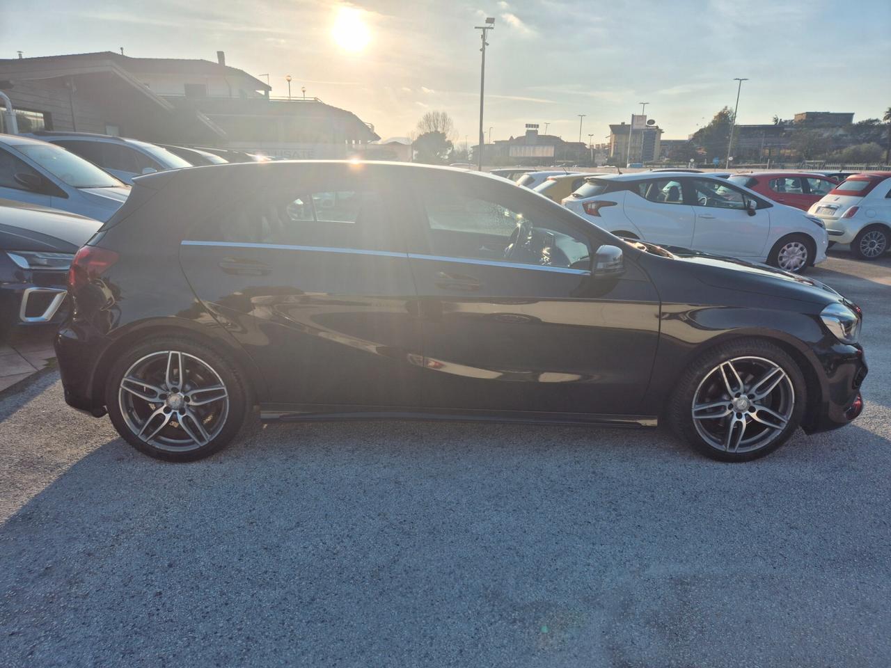 Mercedes-benz A 180 d AMG Premium