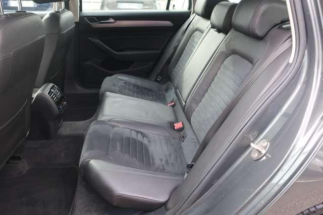 Volkswagen Passat Variant Passat VIII 2.0 tdi SW Highline 4motion 190cv dsg
