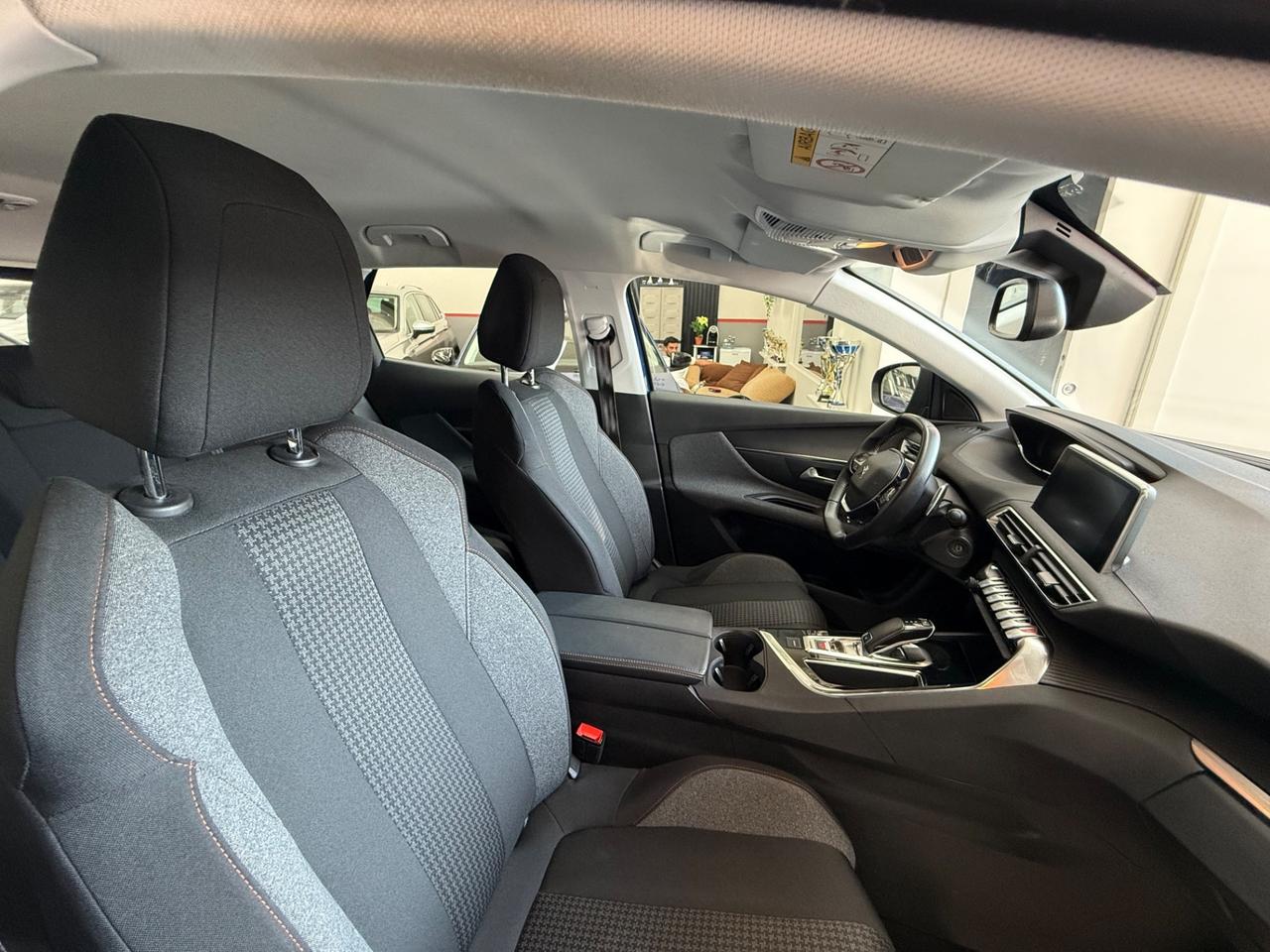 Peugeot 3008 BlueHDi 130 S&S Active
