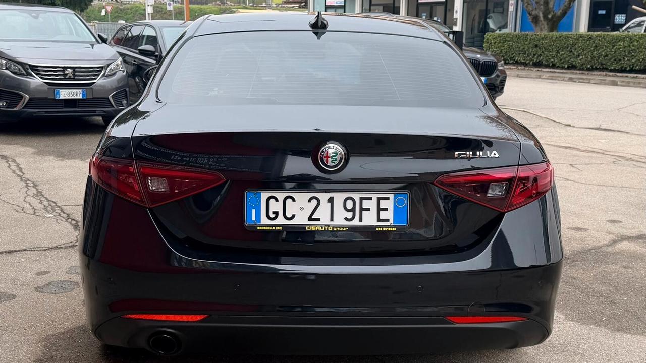 Alfa Romeo Giulia 2.2 Turbodiesel 160 CV AT8 Sprint