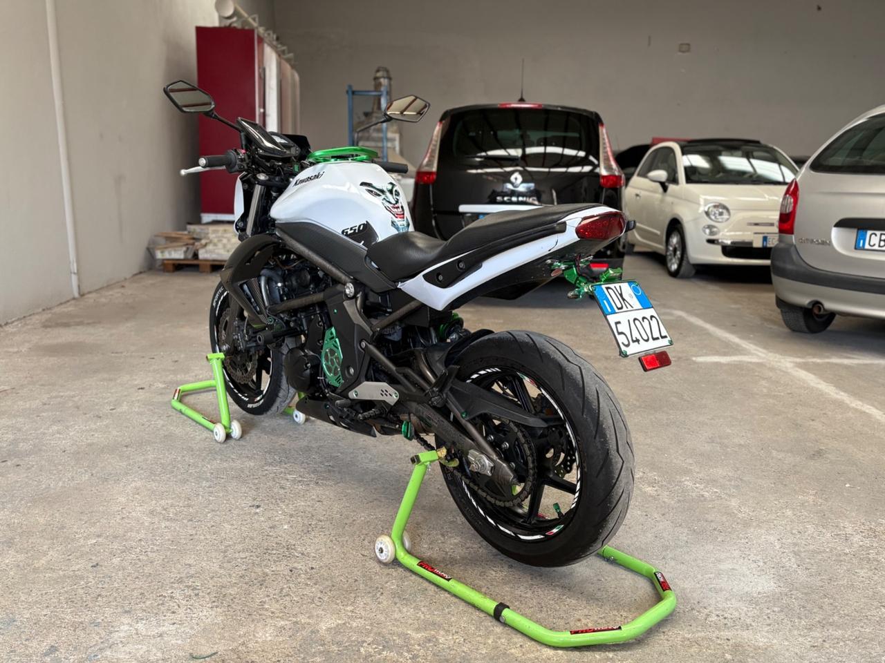 Kawasaki En 6n 650cc 11/2009