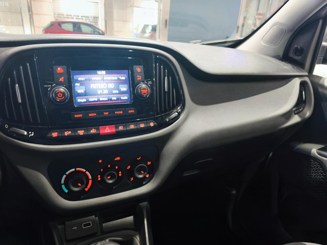 Fiat Doblò 1.6 MJT 120cv S&S Lounge 7 Posti 2019