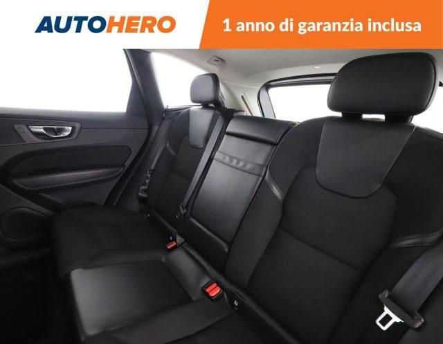 VOLVO XC60 B4 (d) AWD Geartronic Business Plus