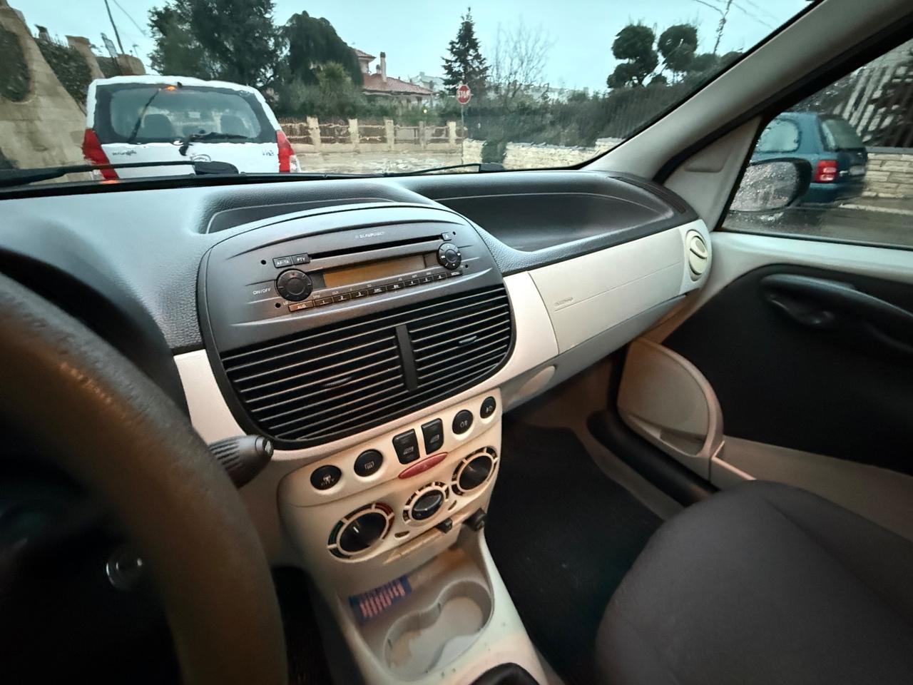 Fiat Punto 1.2 5 porte Dynamic