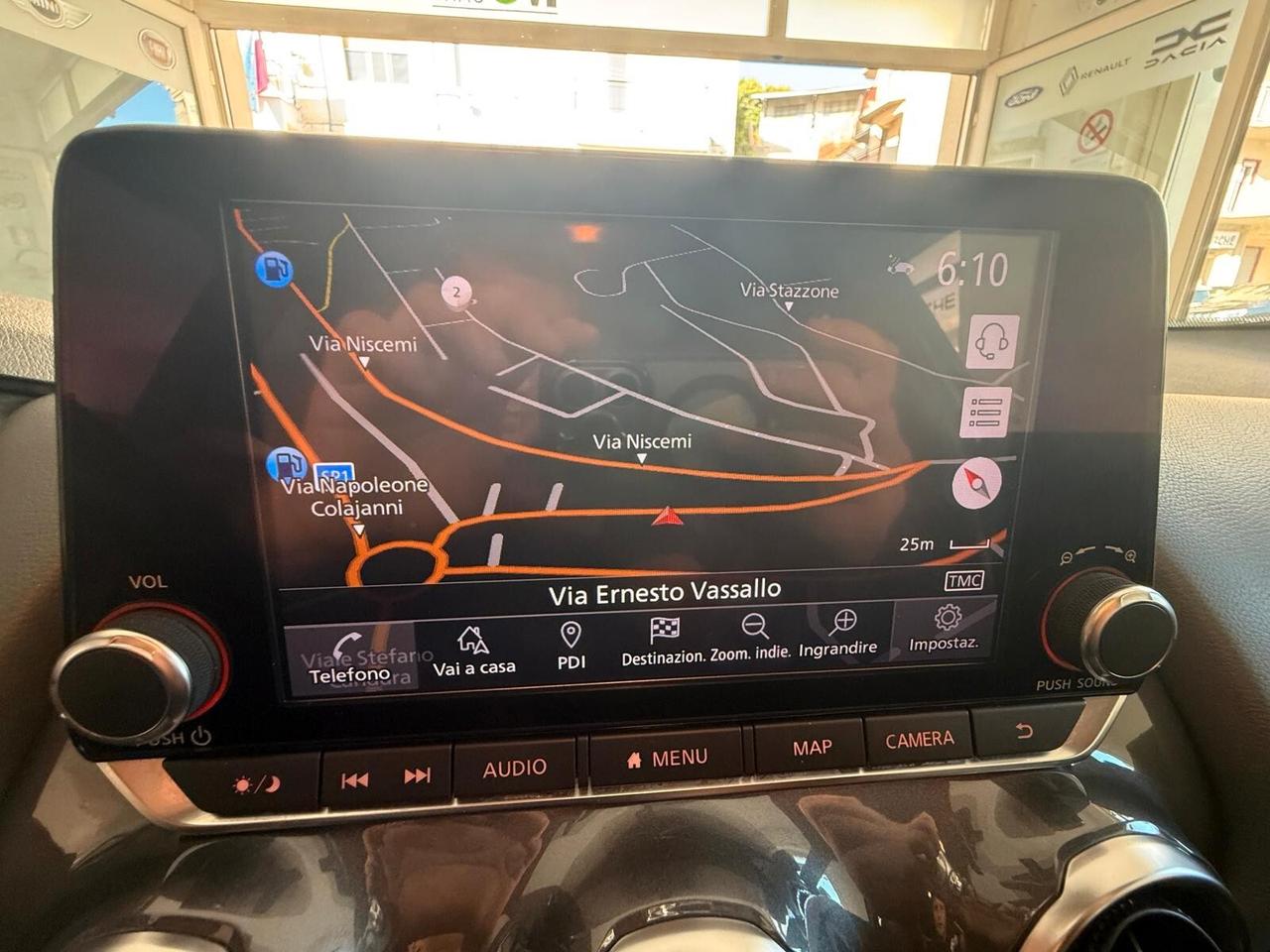 Nissan Juke 1.0 DIG-T 114 CV TEKNA
