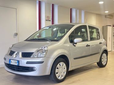 Renault Modus 1.2 16V Dynamique