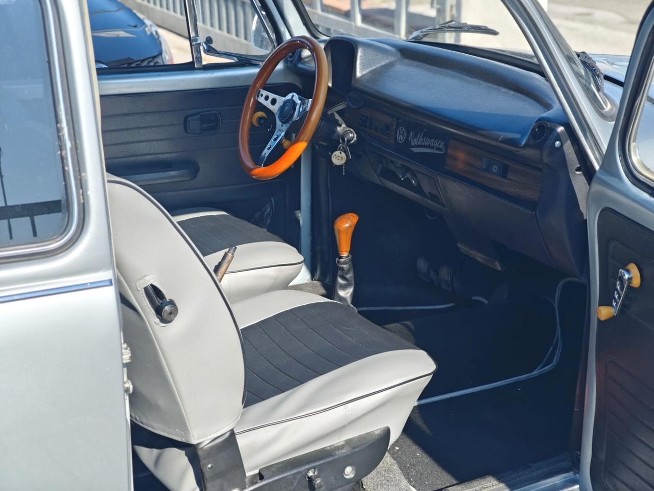 Volkswagen Maggiolino si