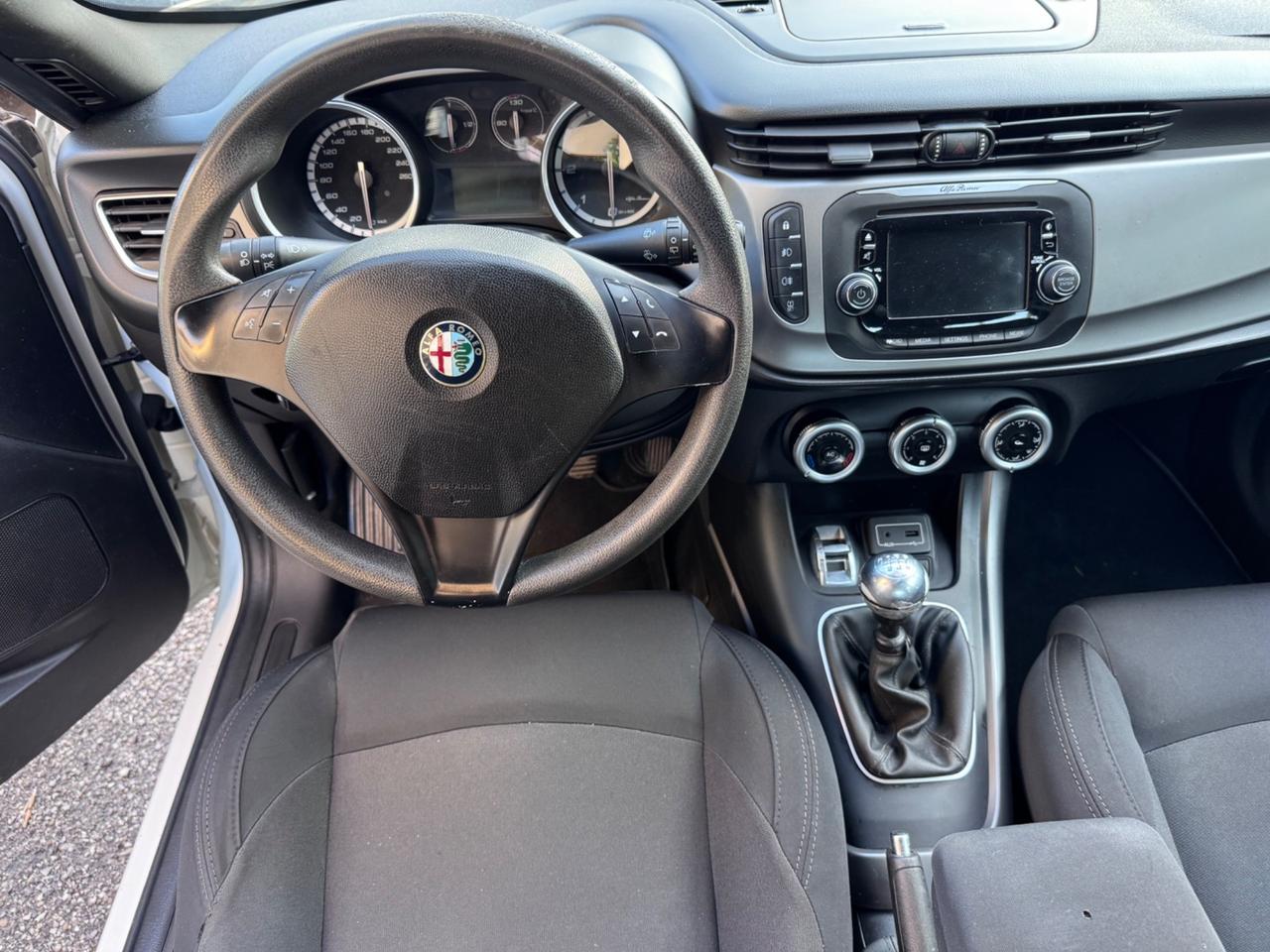 Alfa Romeo Giulietta 1.6 JTDm-2 neopaten garanzia 12 m