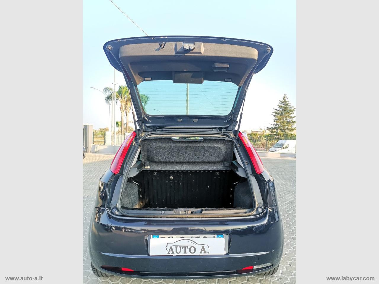 FIAT Grande Punto 1.3 MJT 75 CV 5p. Dynamic