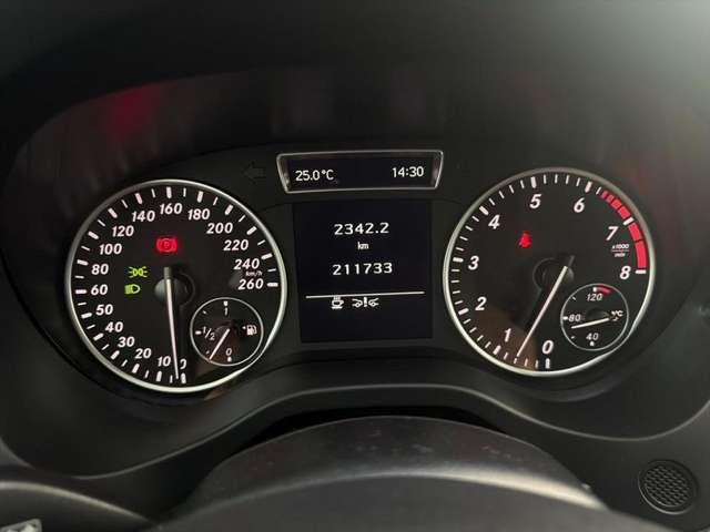 Mercedes-Benz A 180 Premium