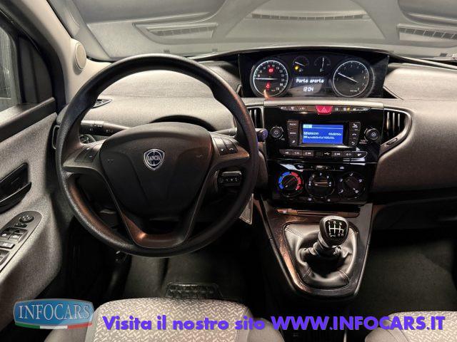 LANCIA Ypsilon 1.0 Hybrid 70 cv Silver Plus - Neopatentati PROMO