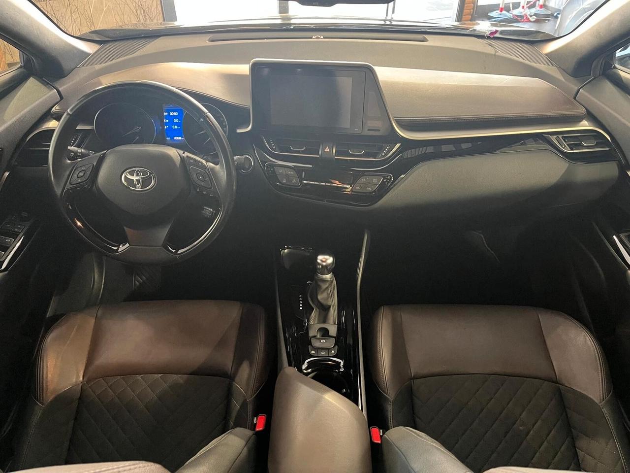 Toyota C-HR 1.8 Hybrid E-CVT Lounge