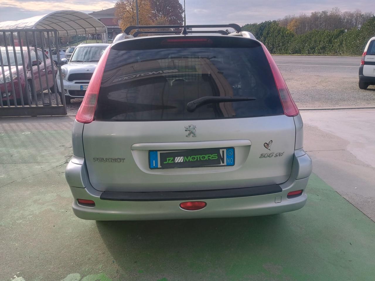 PEUGEOT 206 PLUS