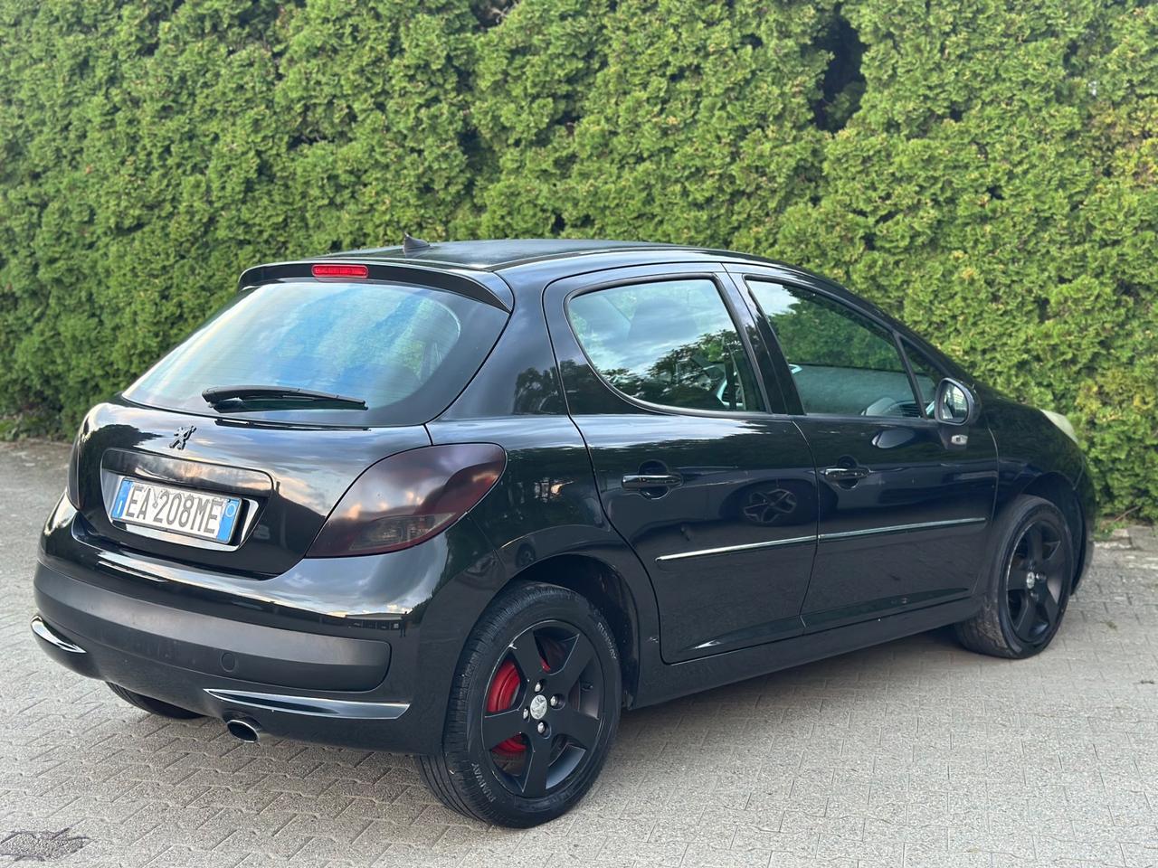 Peugeot 207 1.6 HDi 90CV 5p. XS