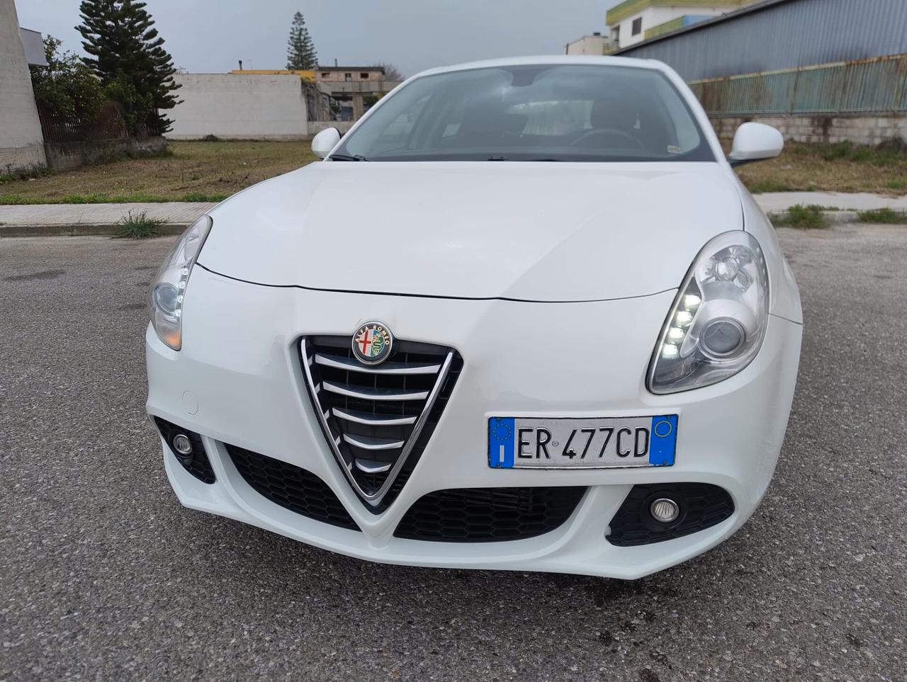 Alfa Romeo Giulietta 1.6 JTDm-2 105 CV Distinctive