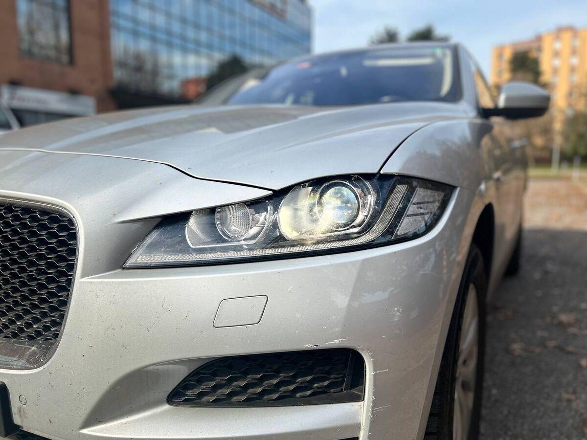 Jaguar F-Pace 3.0d V6 Portfolio awd 300cv auto