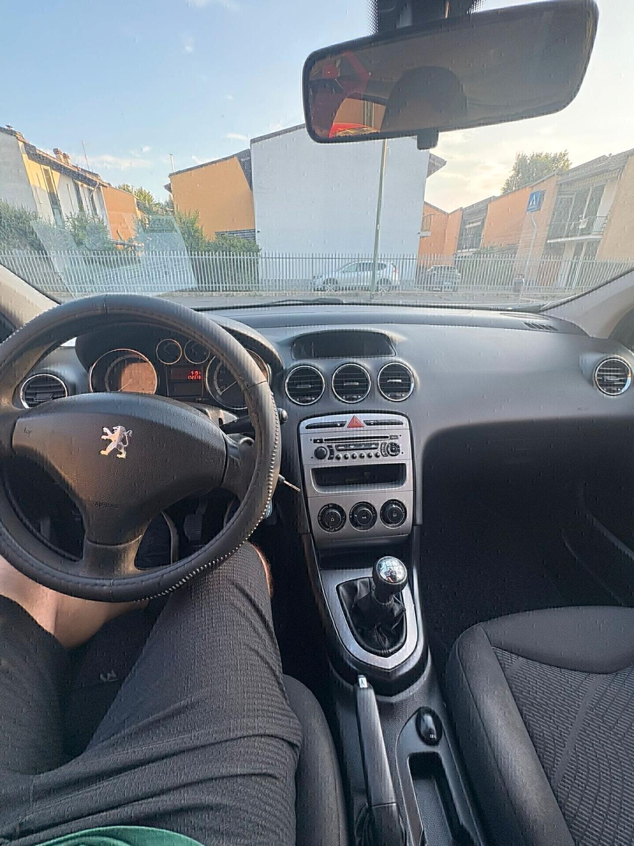 Peugeot 308 1.4 VTi 95CV 5p. Premium