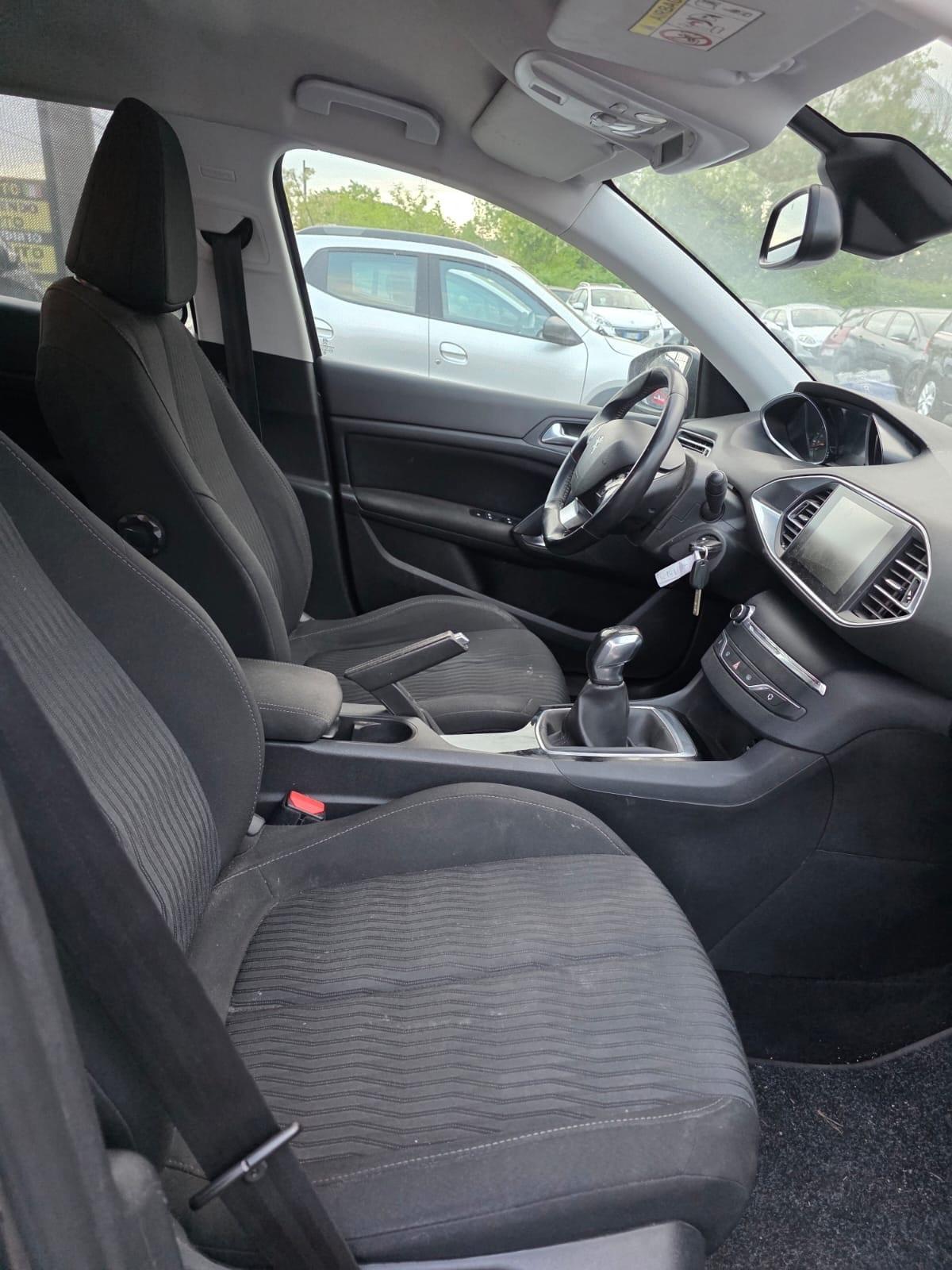 Peugeot 308 PureTech Turbo 110 S&S SW Active