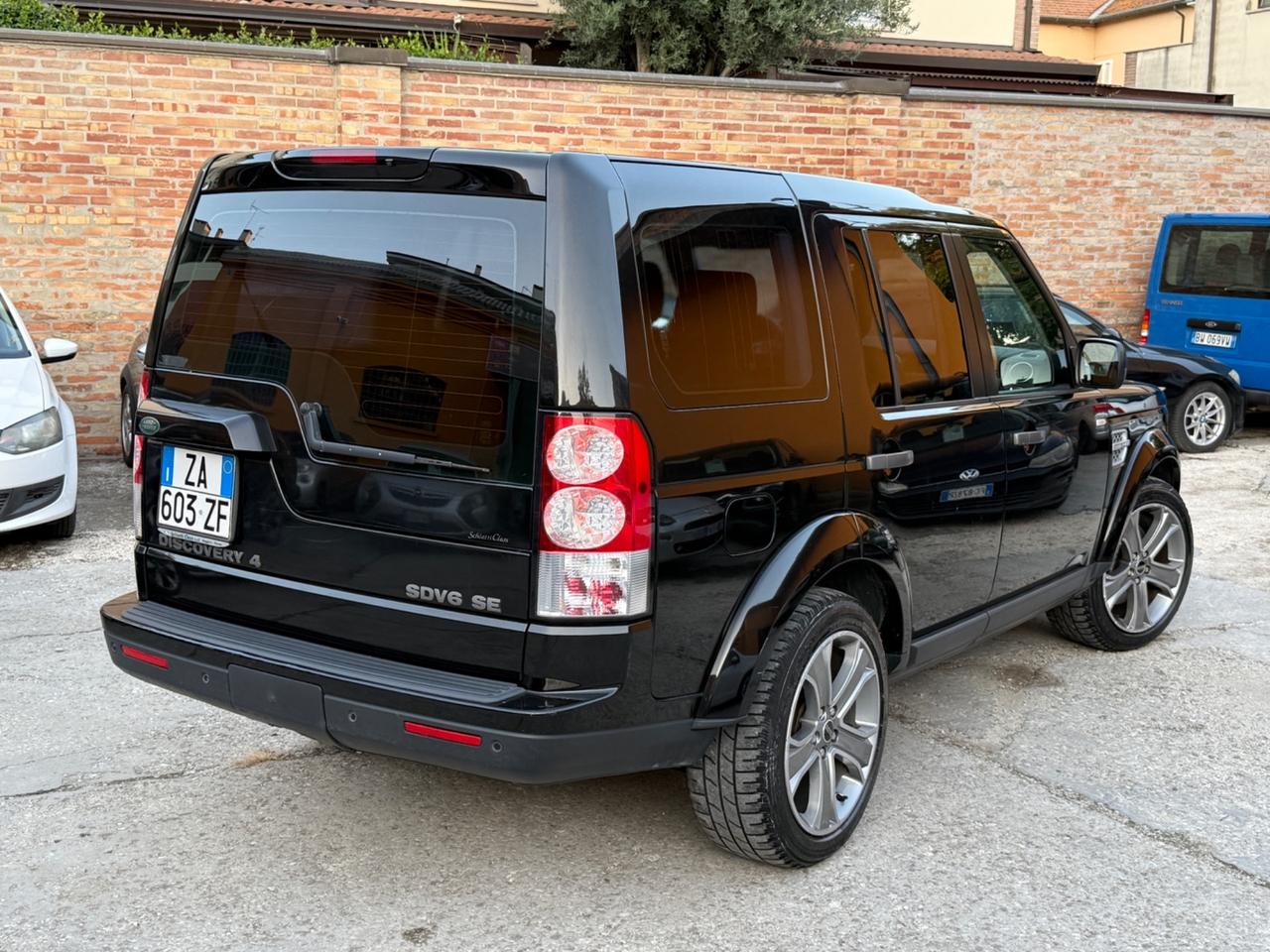 Land Rover Discovery 4 3.0 SDV6 256CV HSE 7Posti