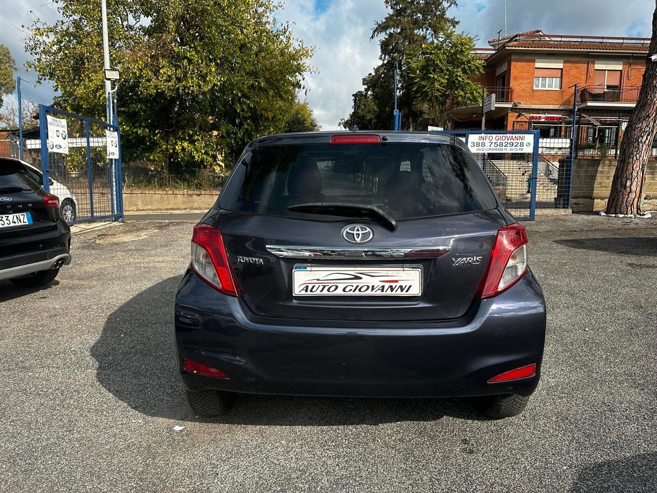 Toyota Yaris 1.4 D-4D 5 porte Lounge