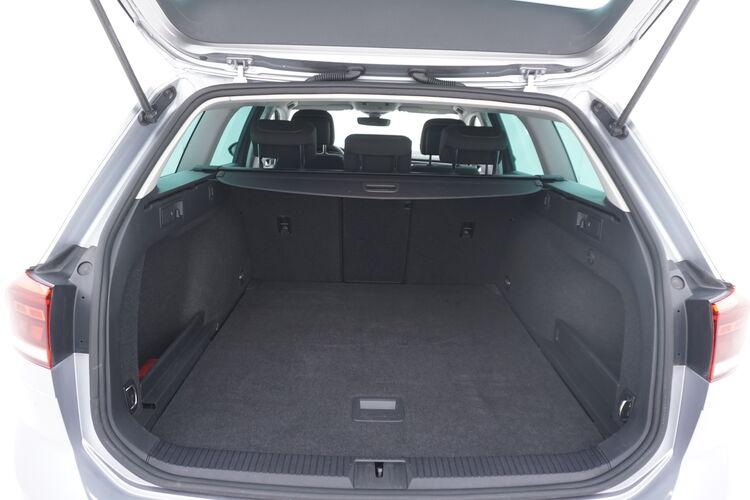 Volkswagen Passat Variant Business DSG BR832311 2.0 Diesel 150CV