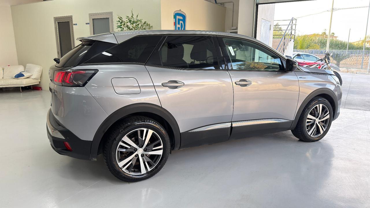 Peugeot 3008 Hybrid4 300 e-EAT8 Allure Pack