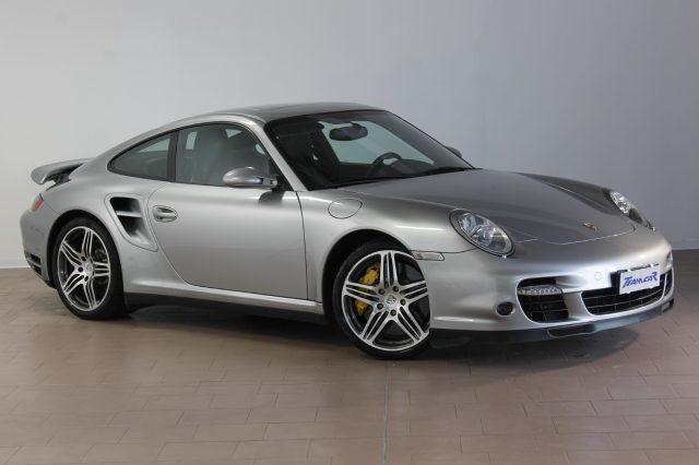 PORSCHE 911 Turbo Coupé tetto