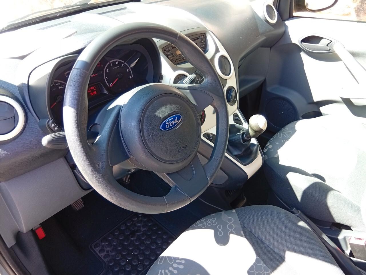 Ford Ka Ka+ 1.2 8V 69CV Titanium