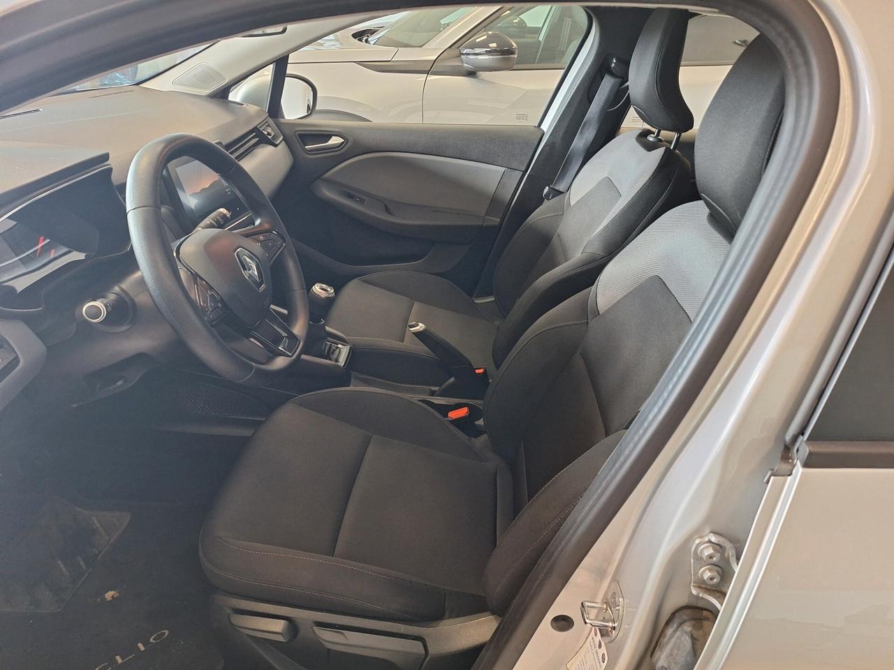 Renault Clio TCe 100 CV 5 porte Business