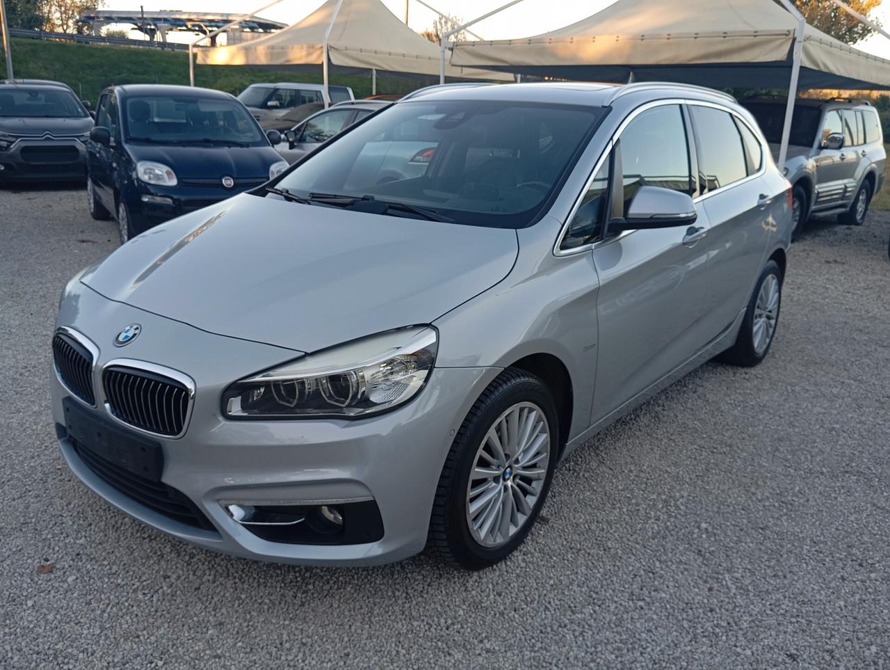 Bmw Serie 2 Gran Tourer 220d xDrive Luxury aut.