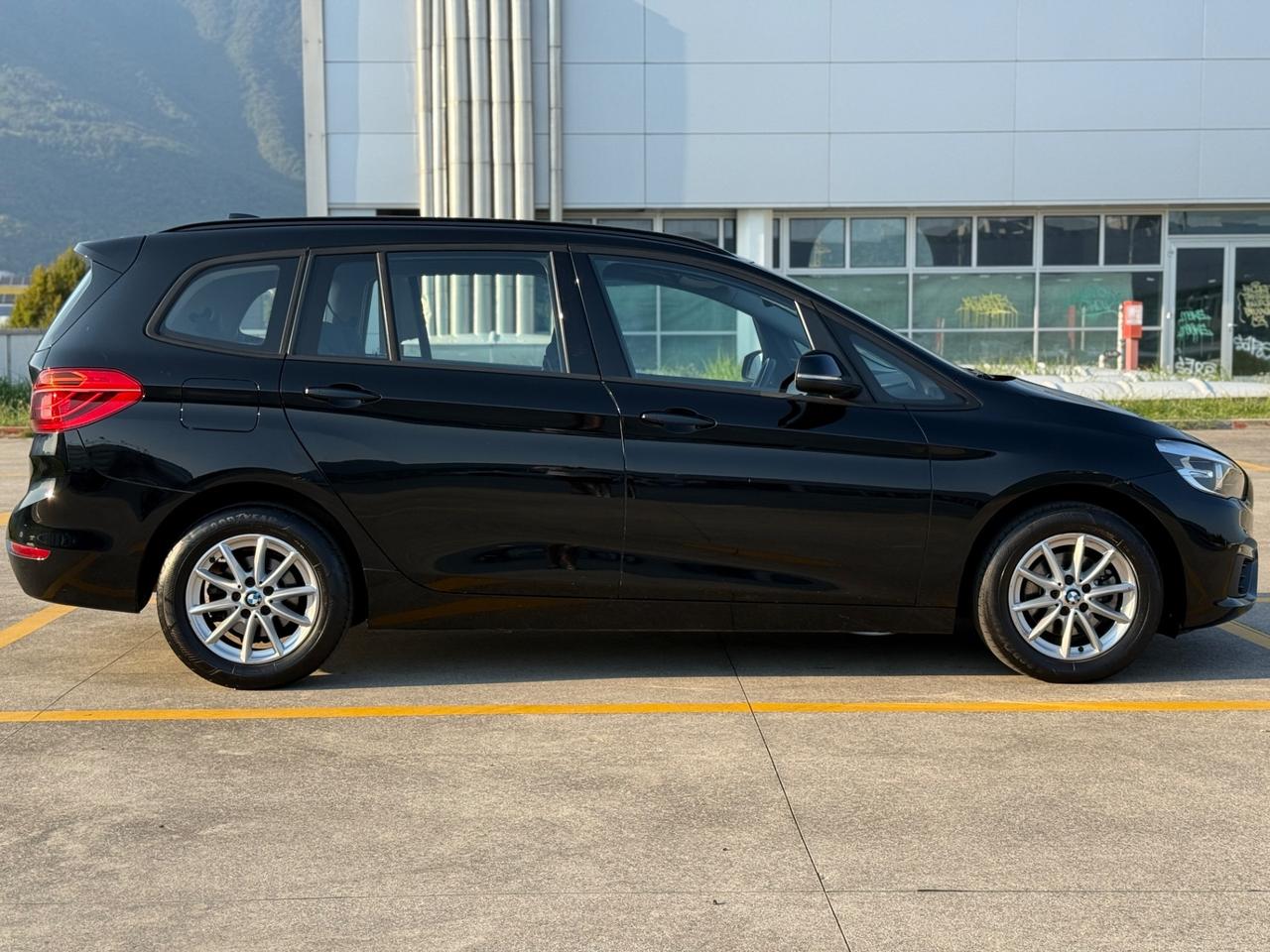 Bmw 216d Active Tourer Luxury 7 POSTI OK NEOPATENTATI