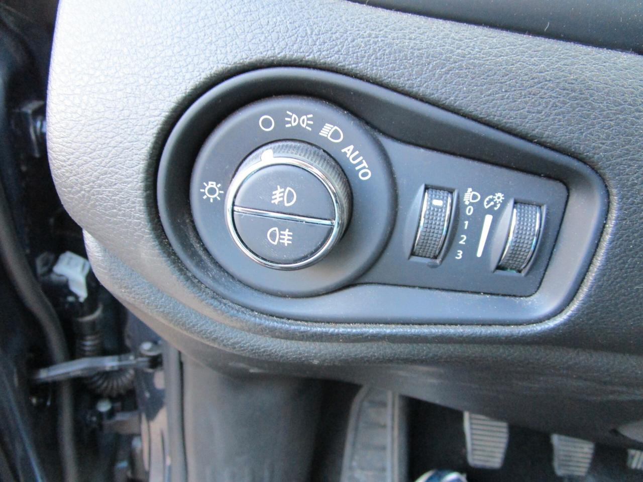 Jeep Renegade 1.6 Mjt 130 CV Longitude