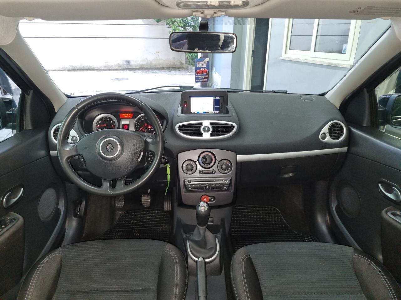 Renault Clio 1.2 16V 5 porte Dynamique