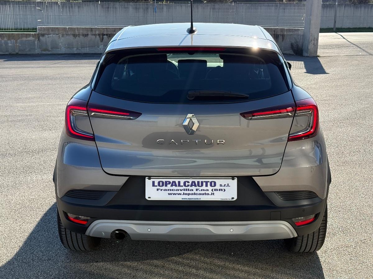 RENAULT - Captur - Blue dCi 8V 115 CV EDC Business