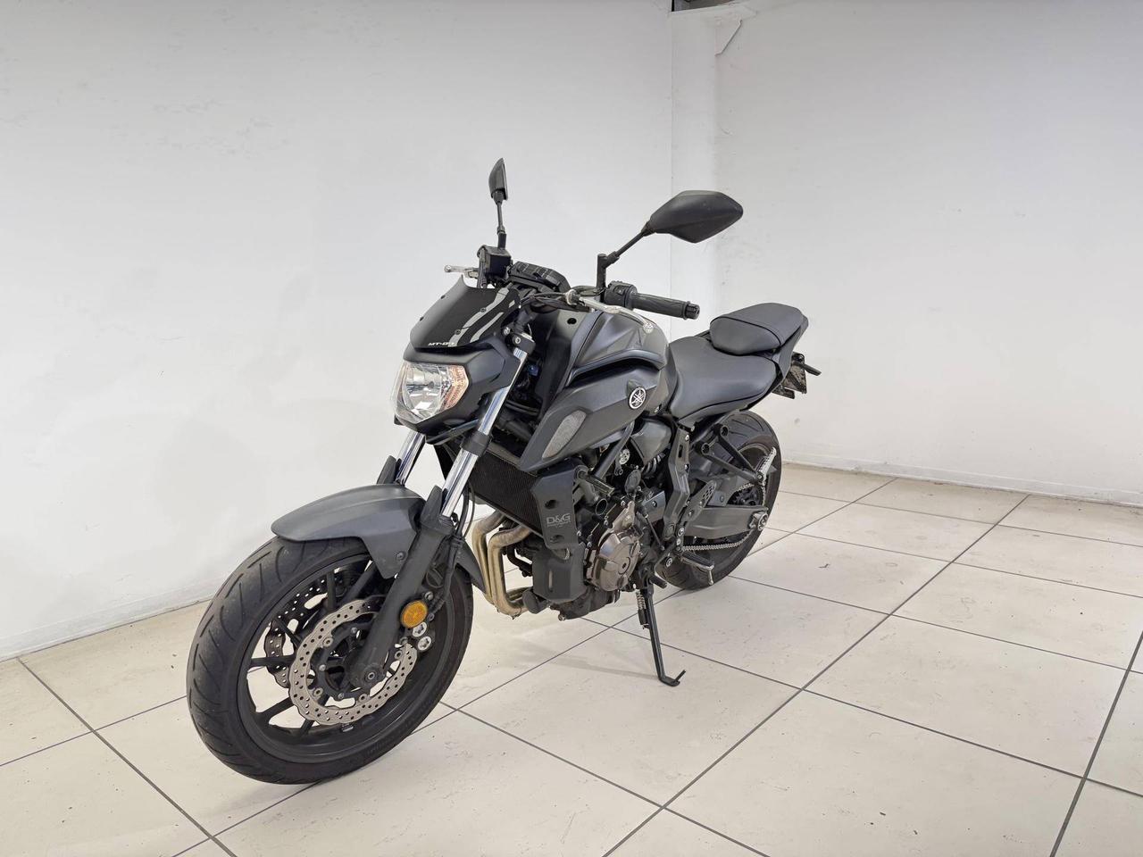 YAMAHA MT-07 690 Depotenziata A2