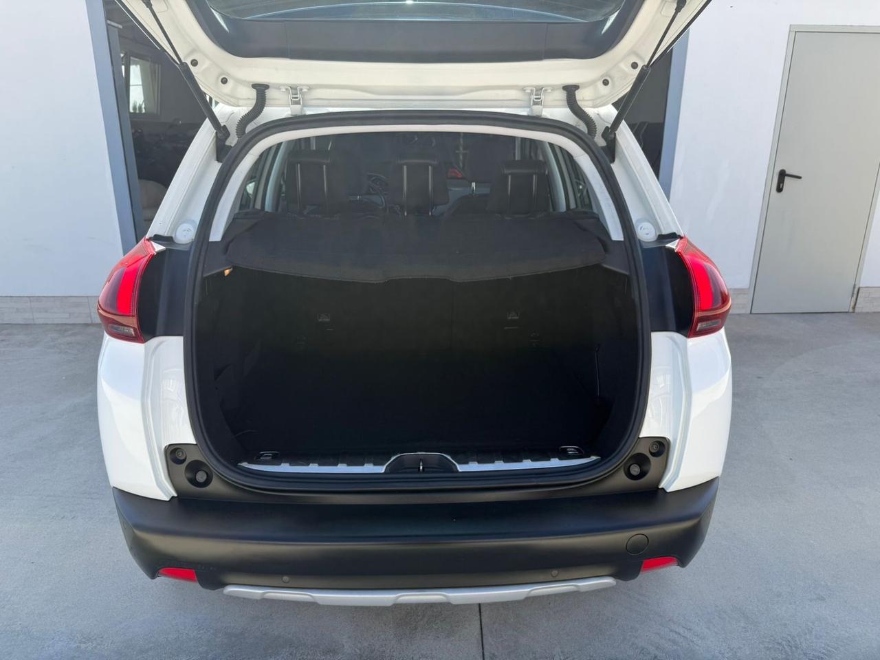 Peugeot 2008 BlueHDi 100 Allure